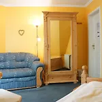 Hotel Am Suedwaeldchen 3*