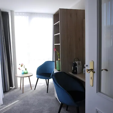 Am Südwäldchen 3*